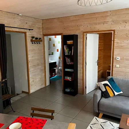 Appartement Grand T2 - Centre *